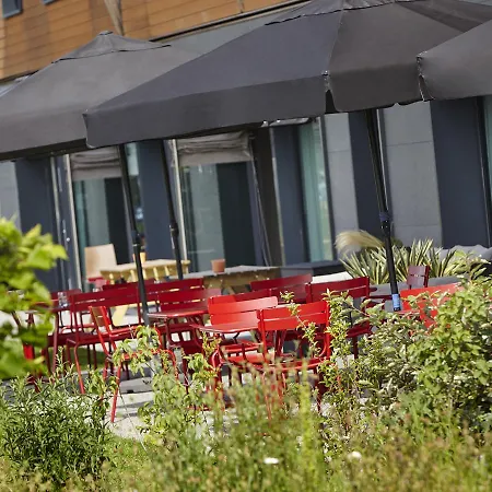 Ibis Lyon Est 3*