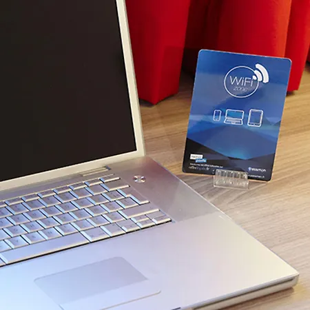 Отель Ibis Lyon Est 3*