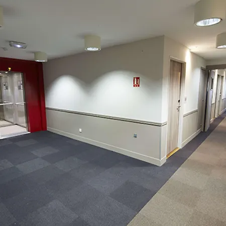 Отель Ibis Lyon Est