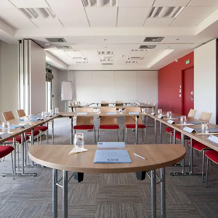 Hotel Ibis Lyon Est Meyzieu