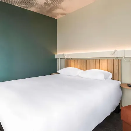 Ibis Lyon Est 3*
