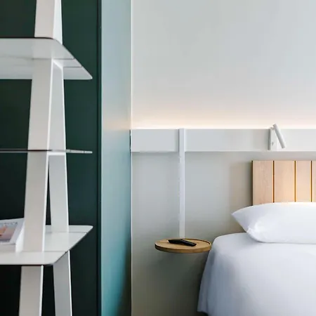 Ibis Lyon Est 3* Meyzieu
