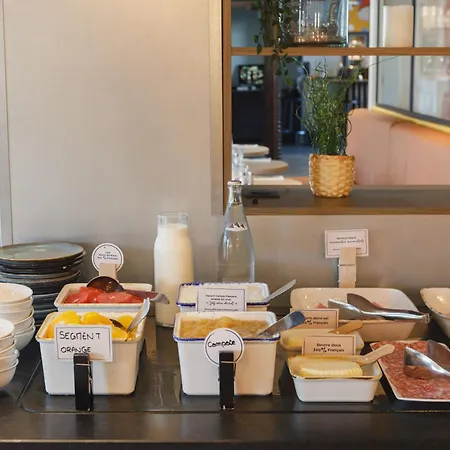 Ibis Lyon Est Отель Мезье