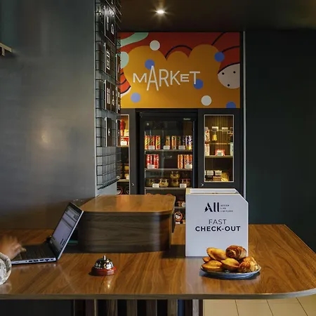 Ibis Lyon Est Отель 3*