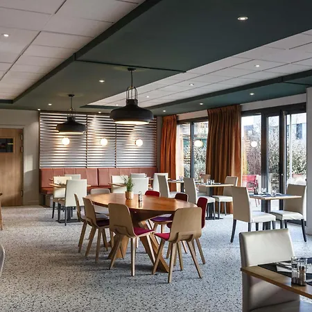 Ibis Lyon Est Отель Мезье