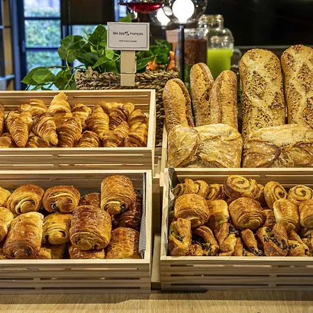 Kyriad Lyon Est - Zi - Aéroport Hotel Meyzieu