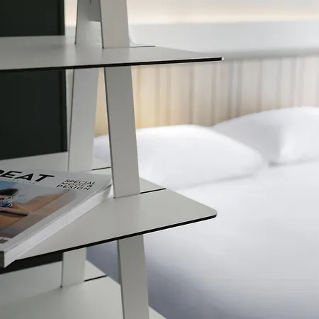 Ibis Lyon Est