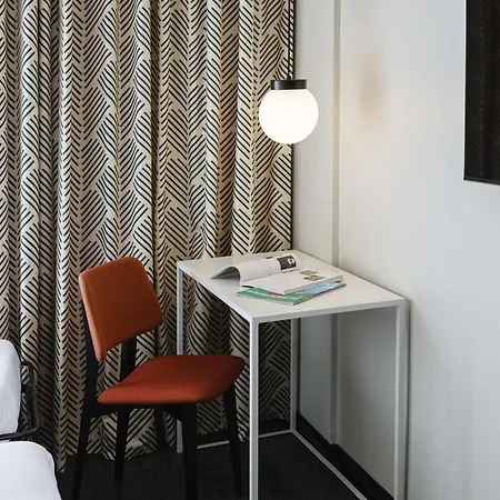Ibis Lyon Est Отель
