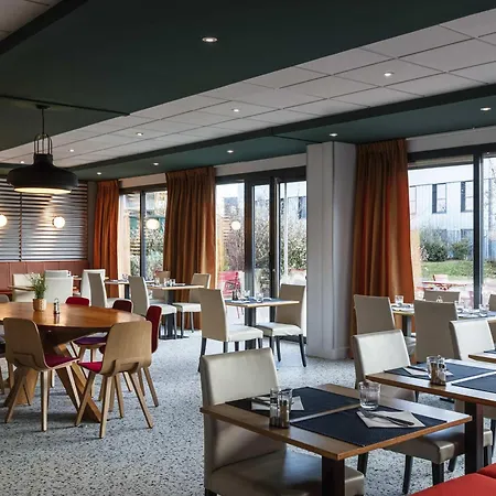호텔 Ibis Lyon Est 3*